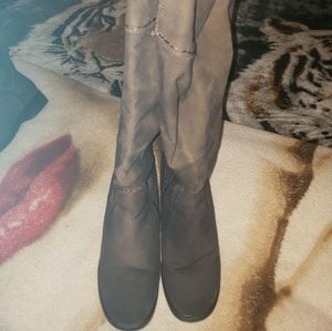 Torrid boots